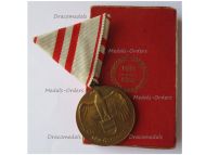 Austria WWI Commemorative Medal without Swords for Non Combatants by Grienauer Boxed