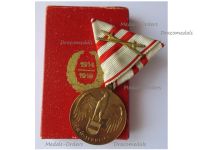 Austria WWI Commemorative Medal with Swords for Combatants by Grienauer Boxed