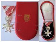 Austria Decoration of Honor for Services to the 2nd Austrian Republic Silver Badge (Cross 2nd Class) Boxed by Anton Reitterer