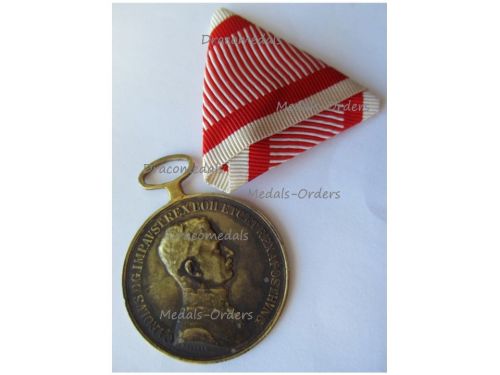 Austria Hungary WWI Large Gold Fortitudini Medal for Bravery 1st Class Kaiser Karl 1917 1918 by Kautsch