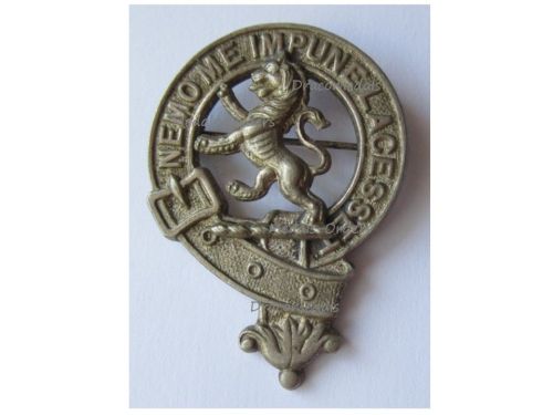 Britain WWI Scotland Stuart Scottish Royal Clan Cloak Badge in Silver