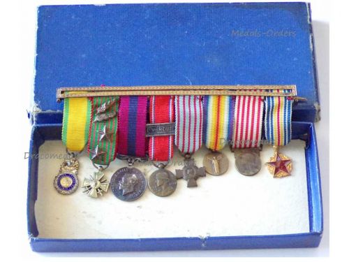 France WWI Set of 8 Medals (British War Medal, Victory, Valor & Discipline, Verdun Prudhomme, Wound Medals, War Cross with Palms Stars etc) Boxed MINI