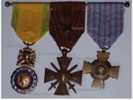 France WWI Set of 3 Medals on Officer's Bar (Valor & Discipline Medal, War Cross 1914 1918 with Silver Star & Combatants Cross)