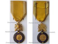 France WWII Military Medal Valor & Discipline 8th Type 1951 1961