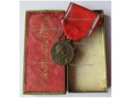France WWI Verdun Medal 1916 with Clasp Verdun by Vernier Marked by the Paris Mint Boxed