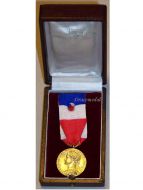France Ministry of Labor Medal Gold Class in Silver Gilt by the Paris Mint and Barre Boxed 1976 Named