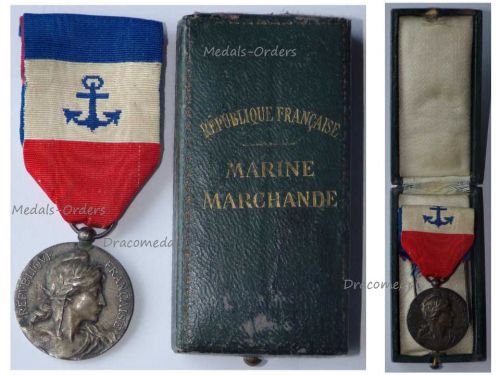 France Merchant Navy Medal 1st Type in Silver by the Paris Mint Named to G-M Levern 1910 Boxed
