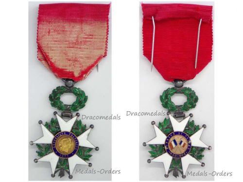 France WWI National Order of the Legion of Honor Knight's Cross French 3rd Republic 1870 1951 Lux Type with Eagle's Head Hallmark