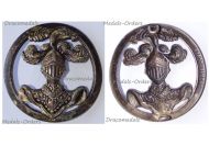 France WWII Spahi Light Cavalry Tank Regiment Cap Badge by Beraudy Vaure Ambert 