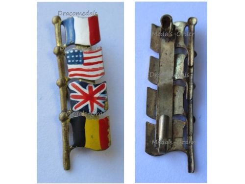 France WWII Patriotic Badge for the Liberation of Paris with the Flags of the Allied Powers USA, Britain & Belgium