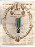 France WWI Argonne Vauquois Commemorative Medal 1914 1918 with Diploma to the 29th Artillery Regiment