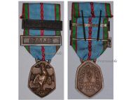 France WWII Commemorative Medal 1939 1945 with 2 Clasps (Italie, France) by the Paris Mint