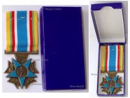France WWII Young Combatant Medal for Soldiers Under 20 Years of Age by Decat Boxed