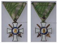 Germany Saxony WWI Royal Saxon Order of Albrecht Knight's Cross 2nd Class with Swords 2nd Type 1910 1918 by Scharfenberg