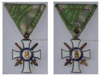 Germany Saxony WWI Royal Saxon Order of Albrecht Knight's Cross 2nd Class with Swords 2nd Type 1910 1918 by Scharfenberg