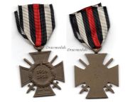 Germany WWI Hindenburg Cross with Swords for Combatants Maker WDL