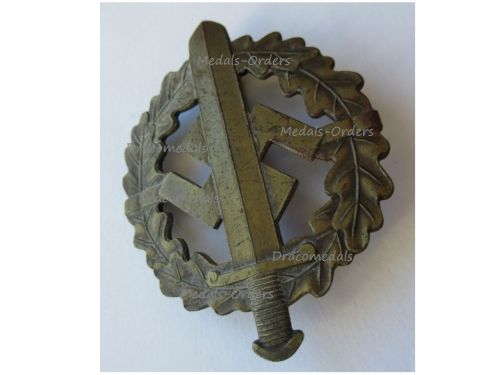 Germany WWII SA Sports Badge Bronze CLass 2nd type 1935 1938 in Iron by Karl Hensler