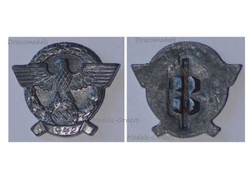 Germany WWII Badge Police Day 1942 Vertical Pin Type