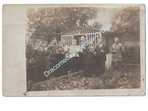 Germany WWI Family Photo, Soldiers and Civilians
