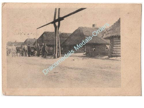 Germany WWI Postcard Eastern Front Village, Feldpost Garde Kavallerie Division, 1916, Delay Stamp