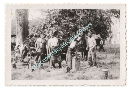 Germany WWII Photo Wehrmacht Blacksmith Squad