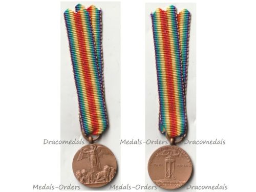 Italy WWI Victory Medal MINI